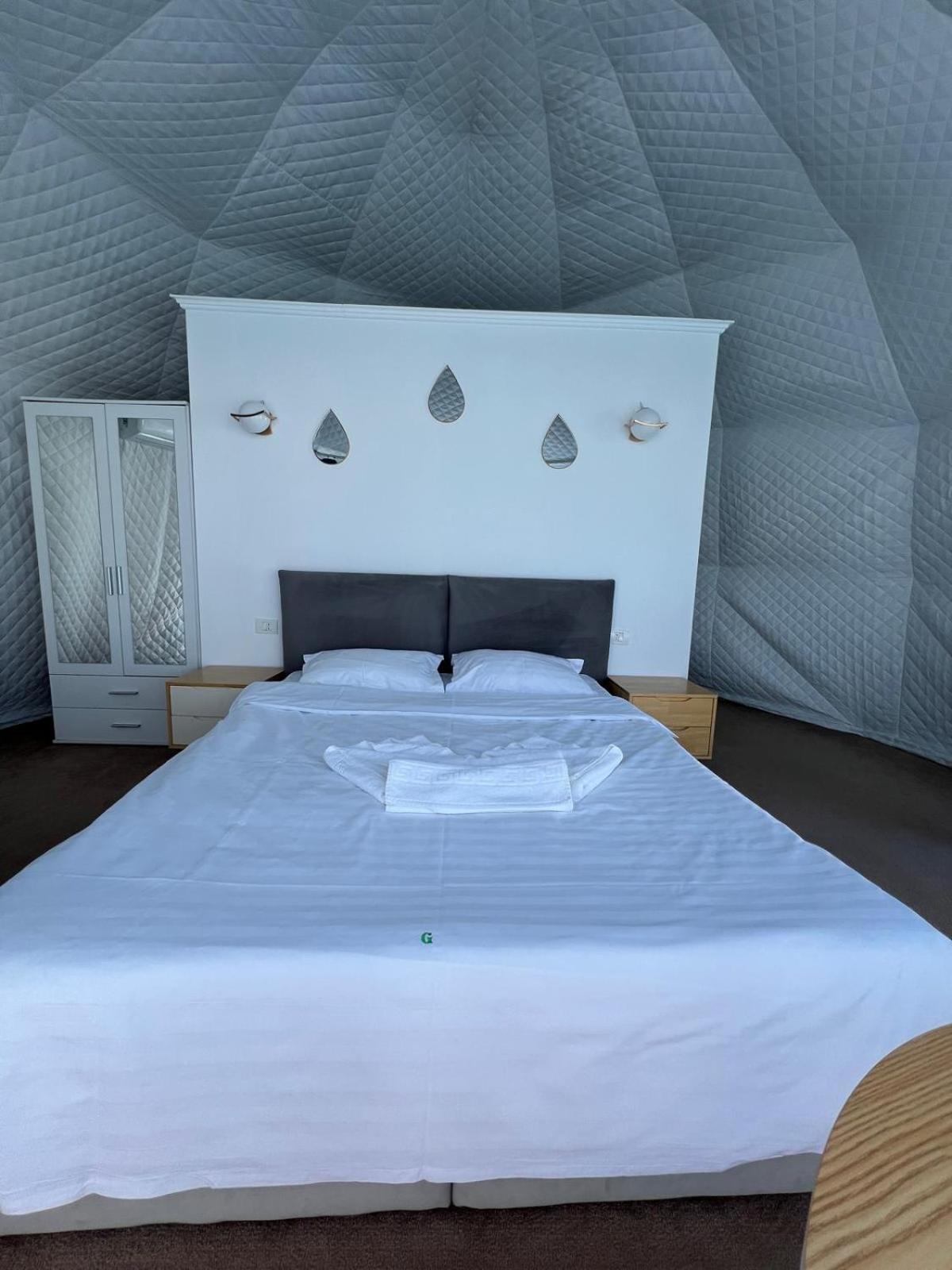 Hotel Glamping By The Sea Năvodari Exterior foto